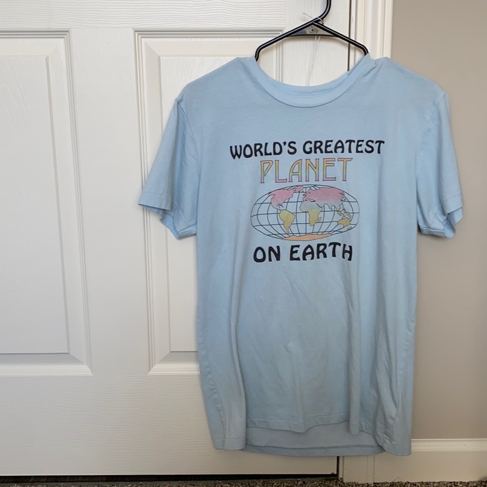 AéRopostale size medium tee